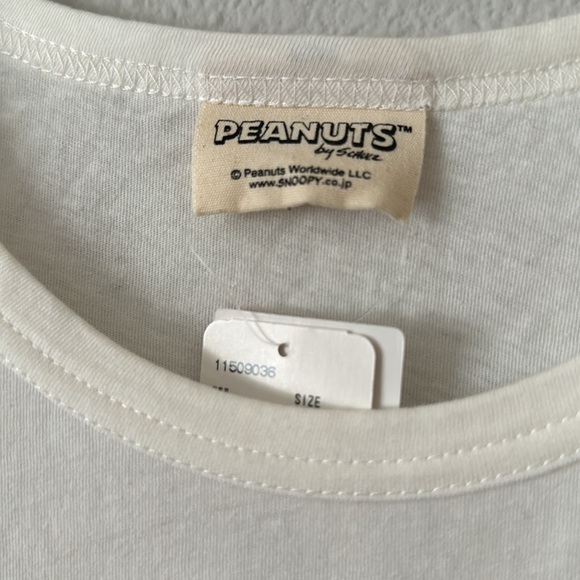 Peanuts snoopy cotton t-shirt embroidered brand new - Picture 2 of 5